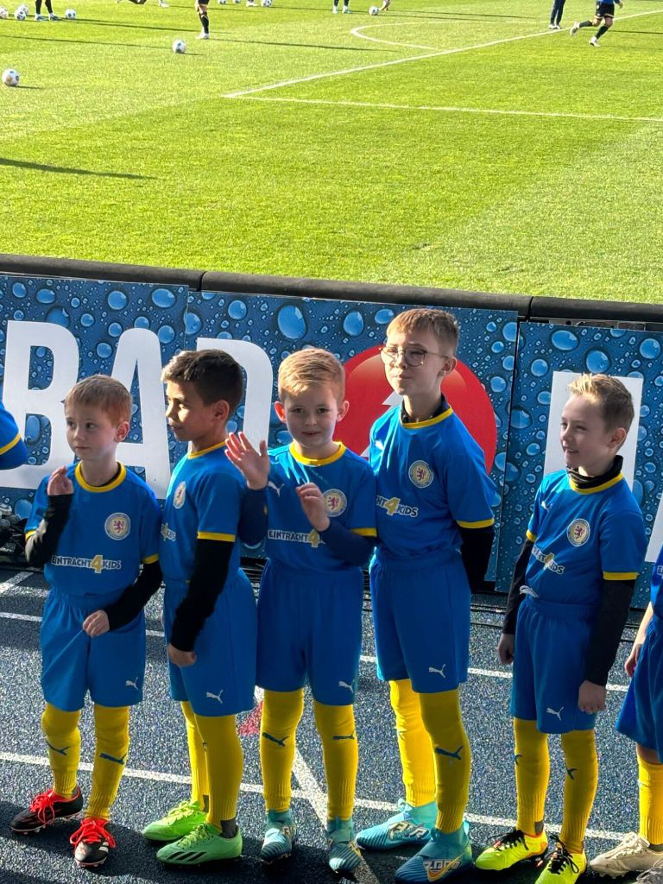 20240211_182334000_iOS_2